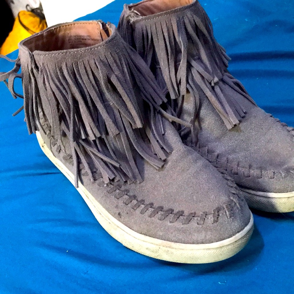 Zip up boot things